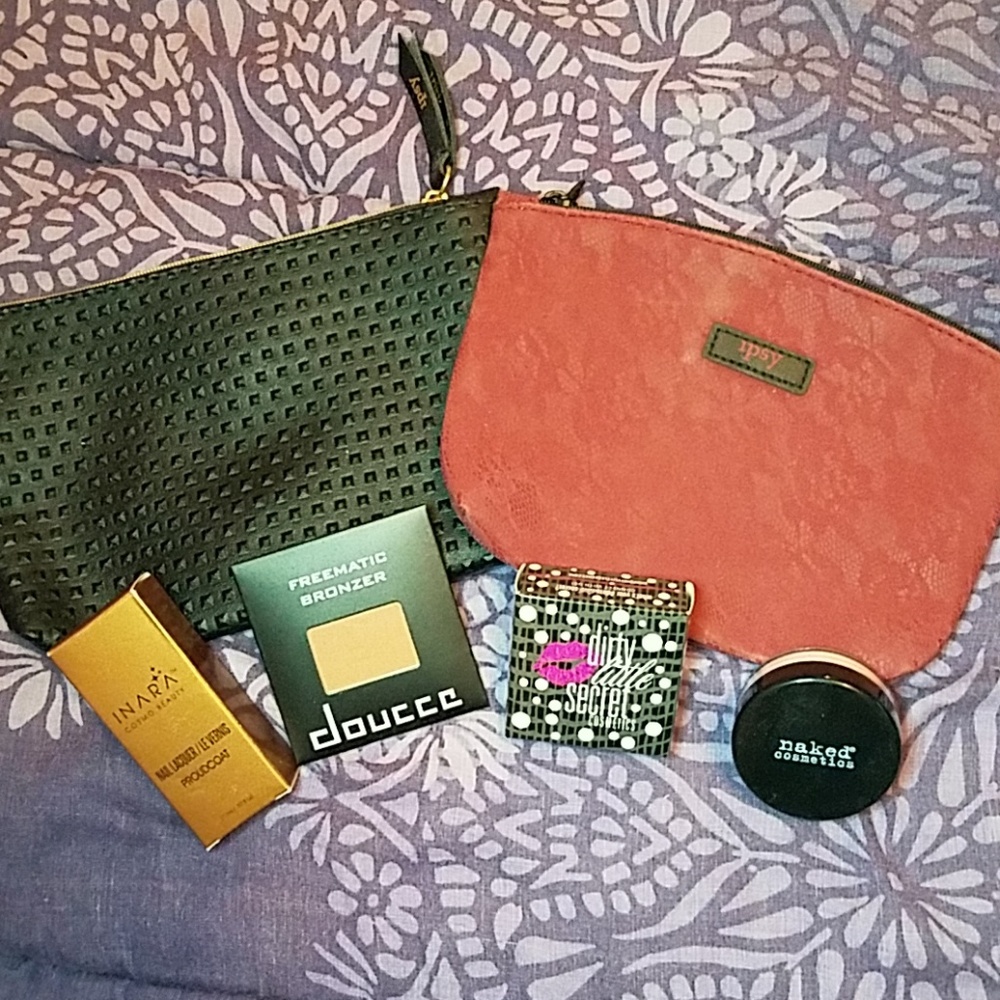 Ipsy Makeup and Bags -Never used